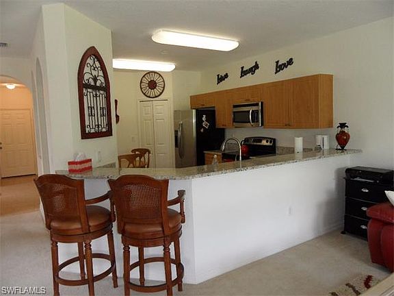 4th image of 15438 Summit Place Cir #129