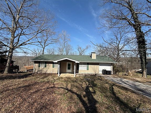 3rd image of 4282 Dellwood Ln