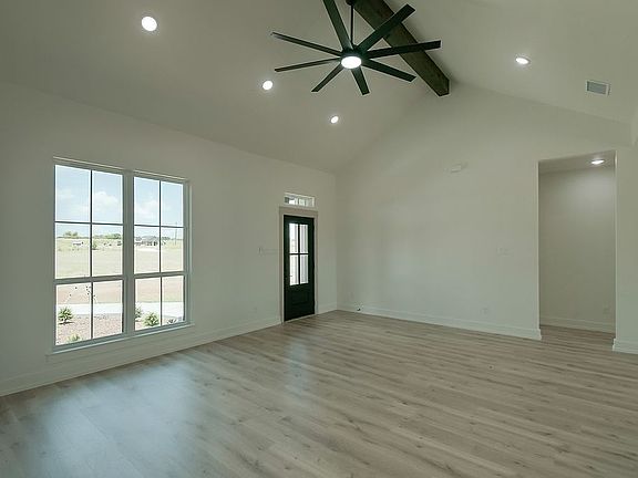 5th image of 7889 Pecan Rd