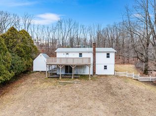 349 Harland Rd, Norwich, CT 06360