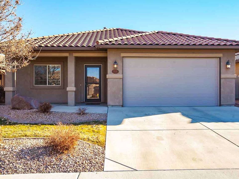 1st image of 208 Love Mesa Dr