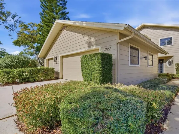 1127 Royal Troon Ct, Tarpon Springs, FL 34688