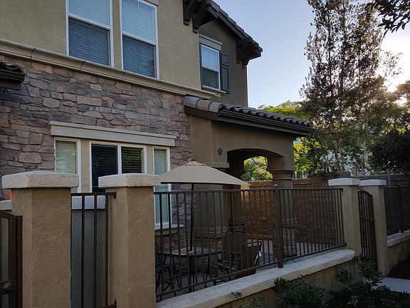 3rd image of 10470 Hollingsworth Way