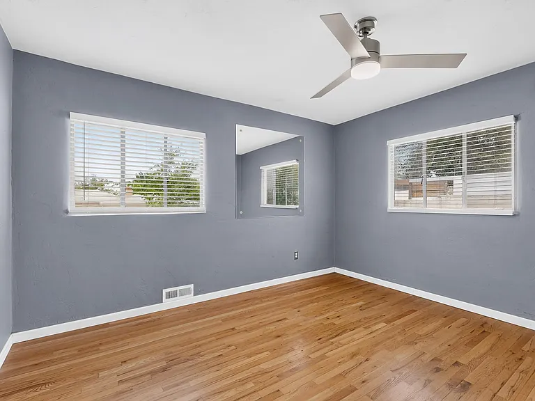 2913 San Joaquin Ave SE — Photo 7