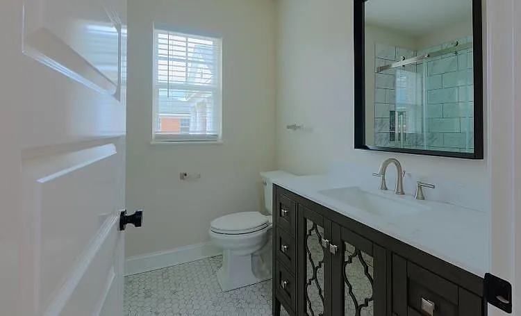 1924 W Main St #12 — Photo 16