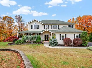 9 Country Woods Drive, Chester, NY 10918