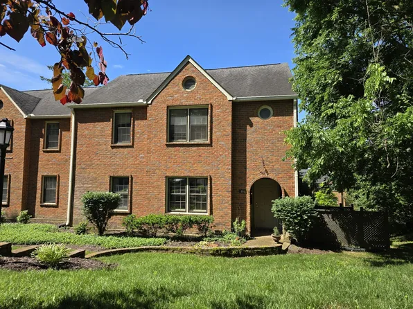 251 Westchase Dr, Nashville, TN 37205