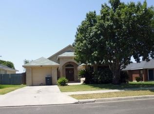 2266 Beverly Hills Blvd, Eagle Pass, TX 78852