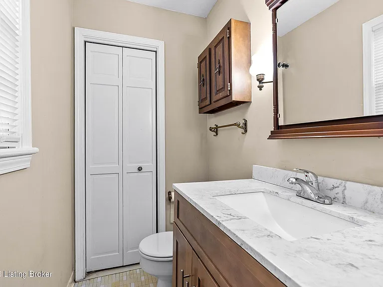 7506 Pimlico Dr — Photo 23