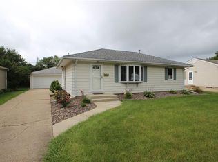 1260 Sheerer Ave, Waterloo, IA 50701