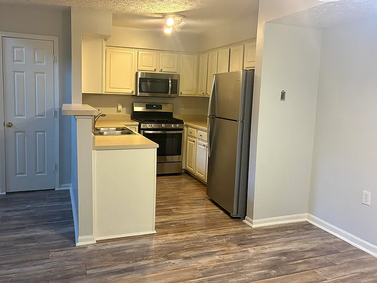 2974 Glenloch Cir — Photo 10