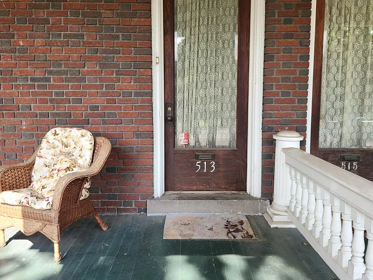 Exterior Entry