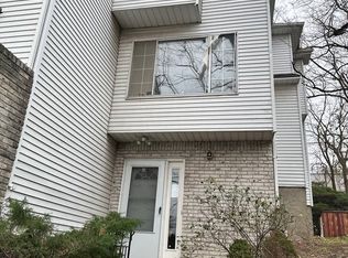 451 Hylan Blvd, Staten Island, NY 10305