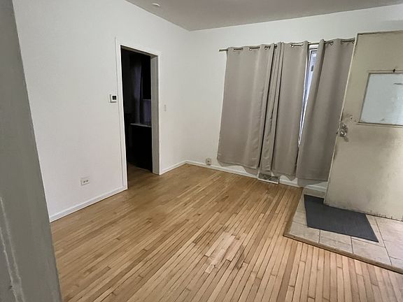 2nd image of 13841 Forest Ave