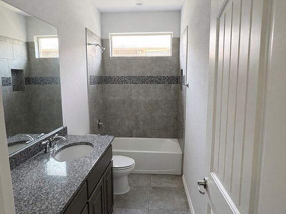 5th image of 1507 Pavilion Pkwy