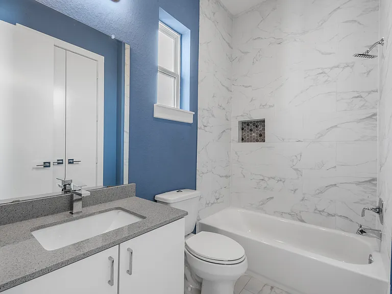 6106 Clarkson Ln #D — Photo 15