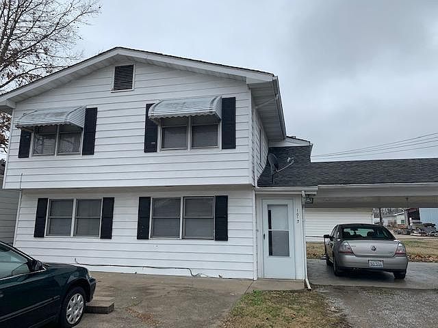 1st image of 1013 N Johnson St APT 1