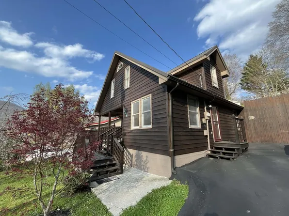 214 Spruce St, Pineville, KY 40977