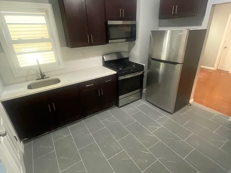 10 Boylan St #1 — Photo 6