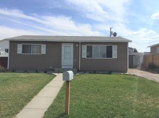 410 E Davis St, Rawlins, WY 82301
