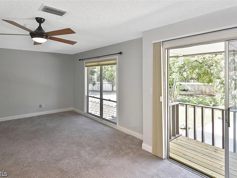 4295 Island Cir #2 — Photo 15