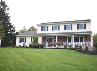 220 Mirth Dr, Valley Cottage, NY 10989