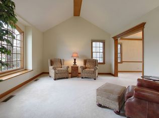 1016 Conan Doyle Rd, Naperville, IL 60564