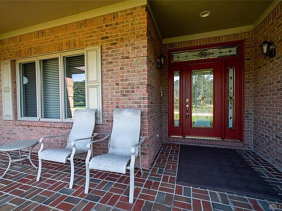 4th image of 2278 Crestridge Dr