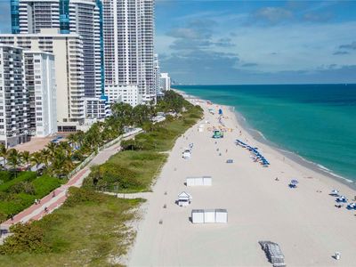 5875 Collins Ave APT 906, Miami Beach, FL, 33140