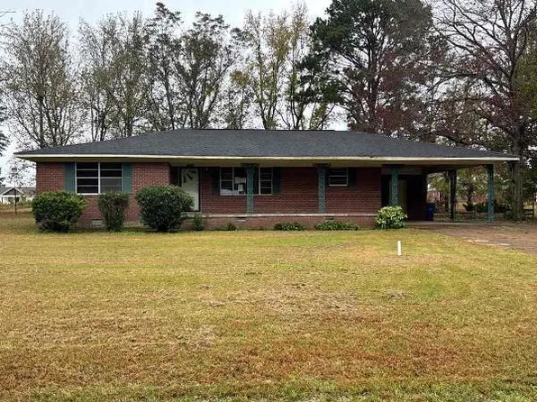455 W Reynolds St, Pontotoc, MS 38863