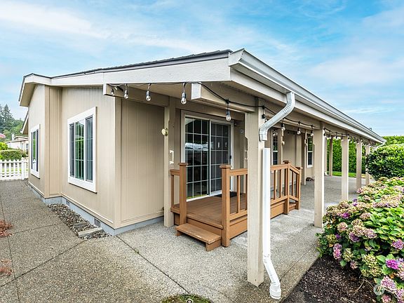 4th image of 8019 18th Lane SE #122