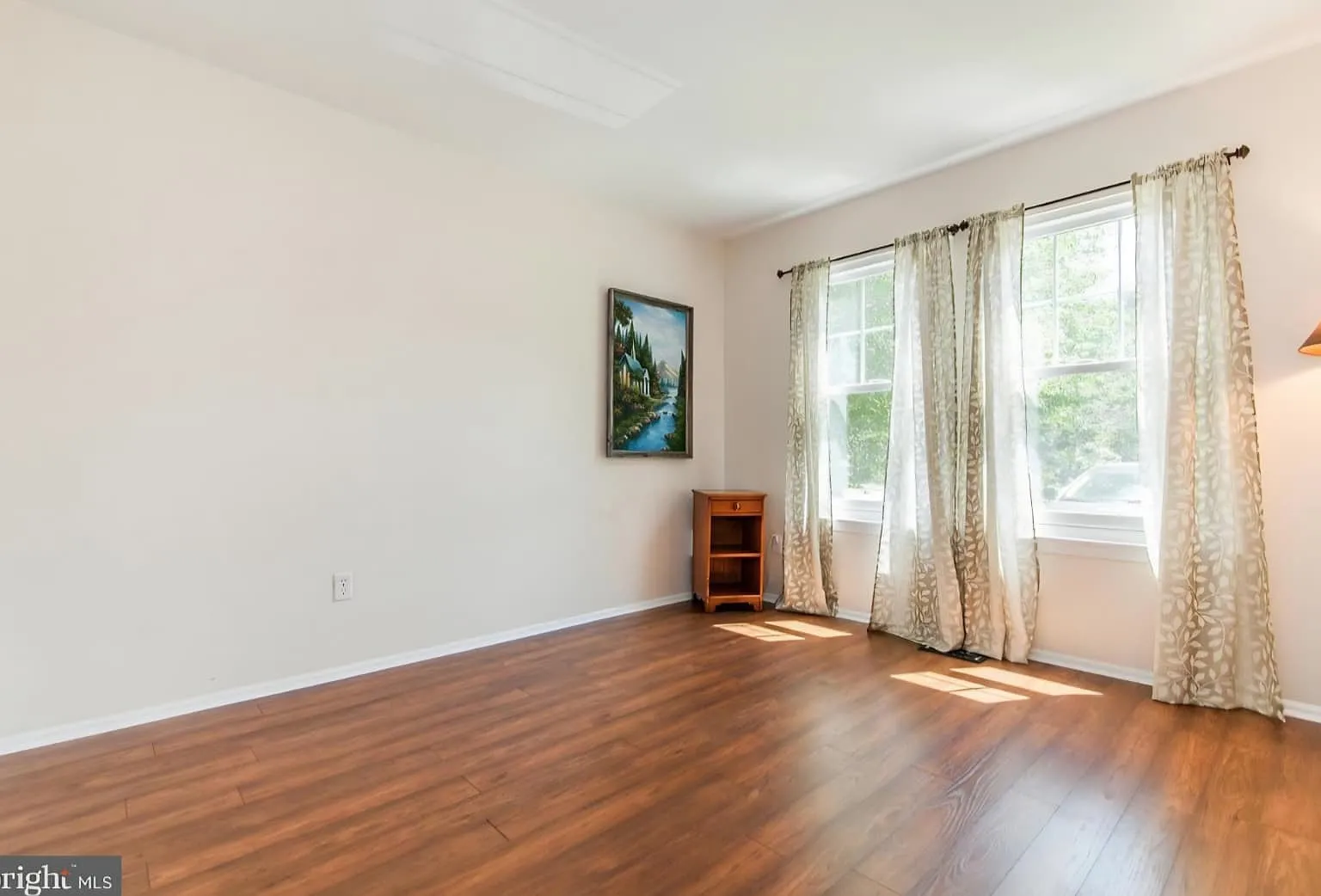 3 bed, 1808 sqft, $3,400 — Photo 4