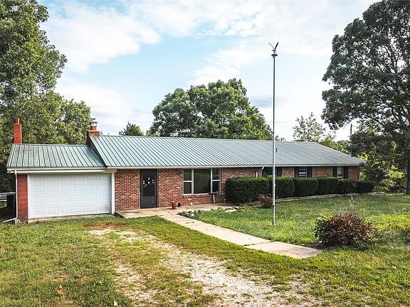 4th image of 2236 County Road 4060