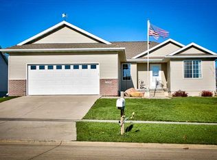 2190 Catherine Ct, Marion, IA 52302