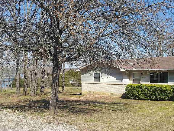 2nd image of 2702 S Shore Dr