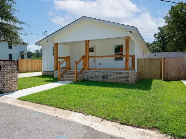 3617 14th St, Northport, AL 35476