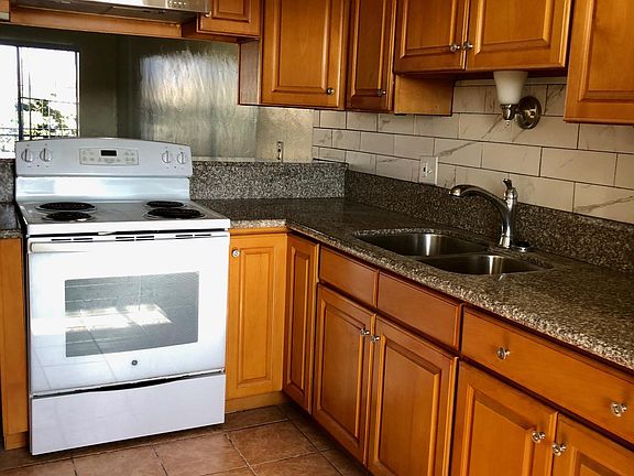 5th image of 4538 Norwood St