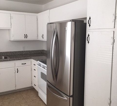 5th image of 1641 Frisbie Ct APT 7