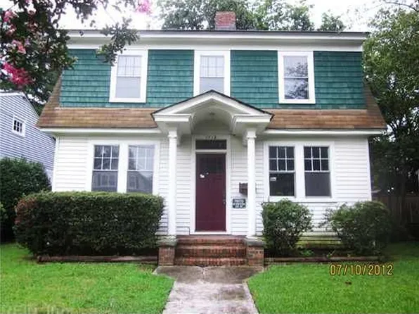 1713 Spratley St, Portsmouth, VA 23704