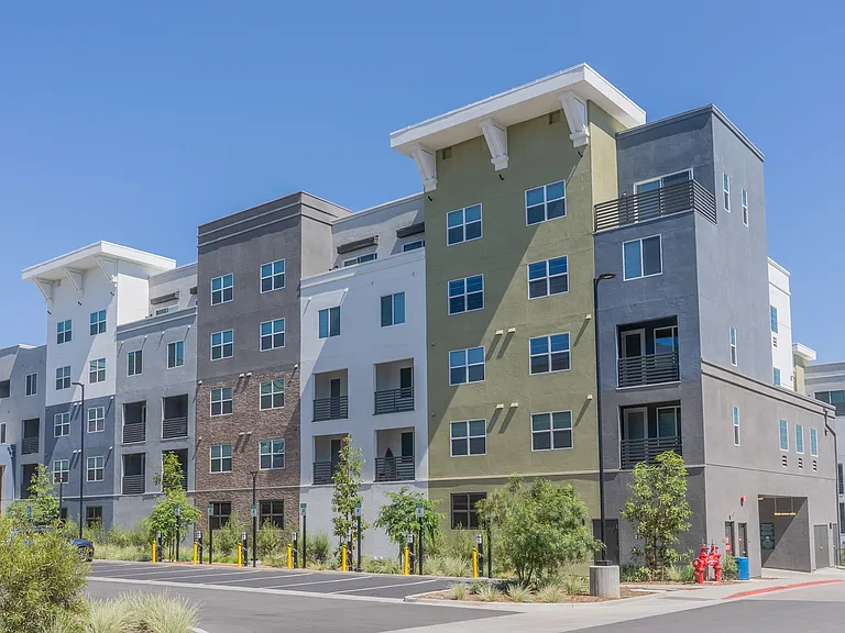 Exterior of Marlowe Palomar Heights