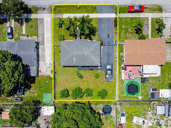 2nd image of 3951 NW 168th Ter