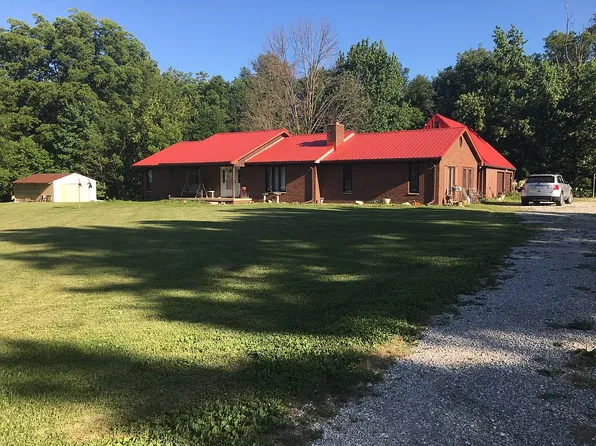 2723 W Old 54, Sullivan, IN 47882