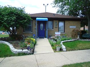 5928 38th Ave, Kenosha, WI 53144