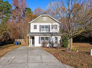 5801 Flat Fern Dr, Raleigh, NC 27610