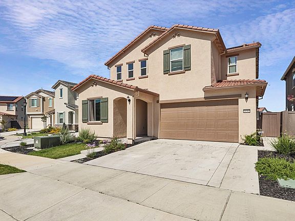 3rd image of 10362 Baldy Dr