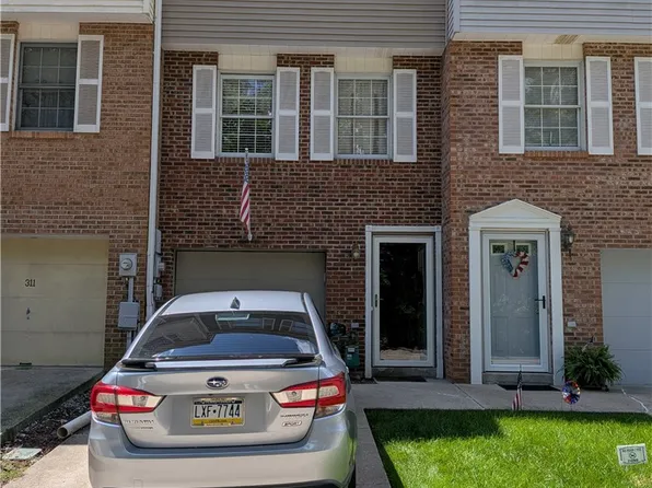 313 Tyler Dr, Pittsburgh, PA 15236