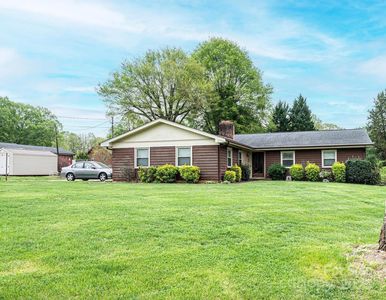 1025 Hefner Dr NW, Conover, NC, 28613