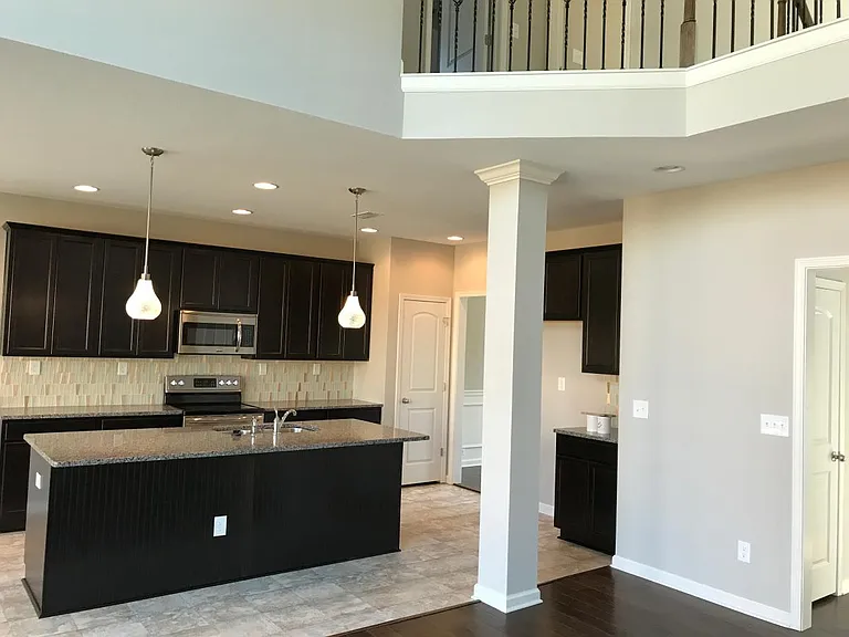 1724 Glen Shady Blvd — Photo 10