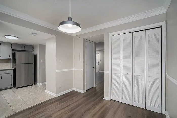 3027 Spruce Cir — Photo 9