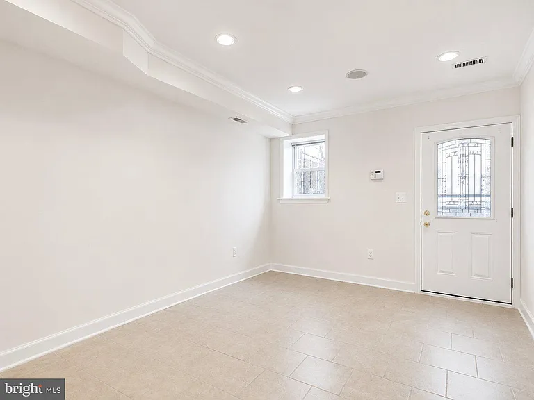 35 Rhode Island Ave NW #A — Photo 7